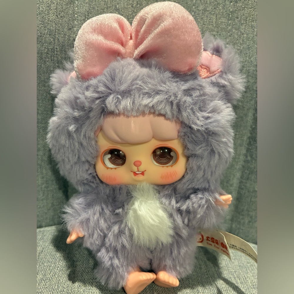 Baby Three vinyl plush figure from the Fantasy Circus series